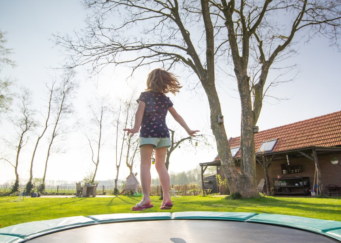 chateau-gonflable-enfant-bebe-babyparc-piscine-balles-la-rochelle