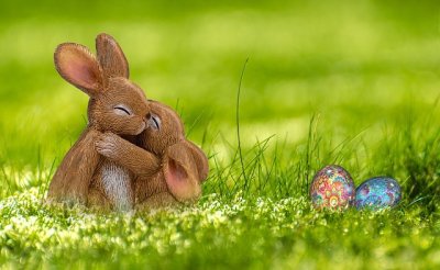 lapin-cloches-paques-structures-gonflables