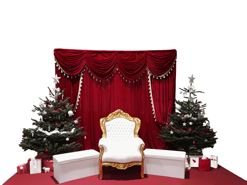 decor-noel-blanc-rouge-trone-rideaux-velours.png