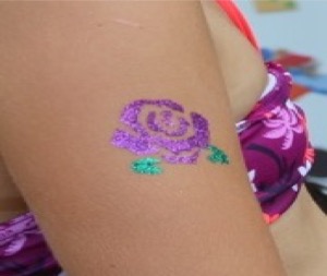 tatoo-paillette-fleur